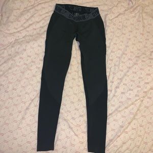 Black Gymshark leggings